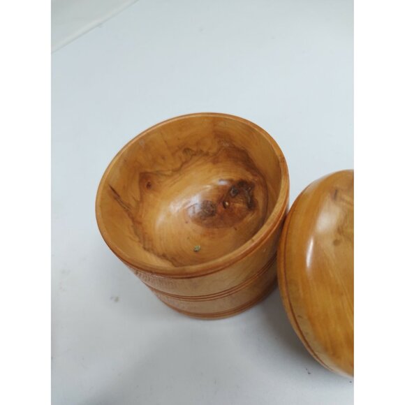 Vintage Wood Hand Turned & Carved Trinket Boxes Set of two - Picture 7 of 12